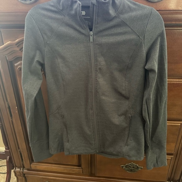 All In Motion Gray Full-Zip Jacket - Picture 2 of 10